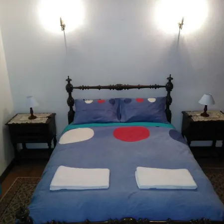 Pedro Sousa Na Relva Quarto em Acomodações Particulares *