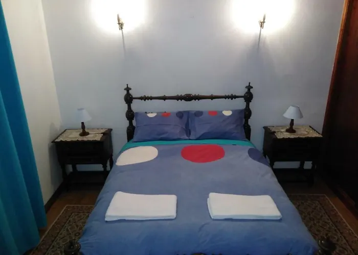 Pedro Sousa Na Relva Quarto em Acomodações Particulares *